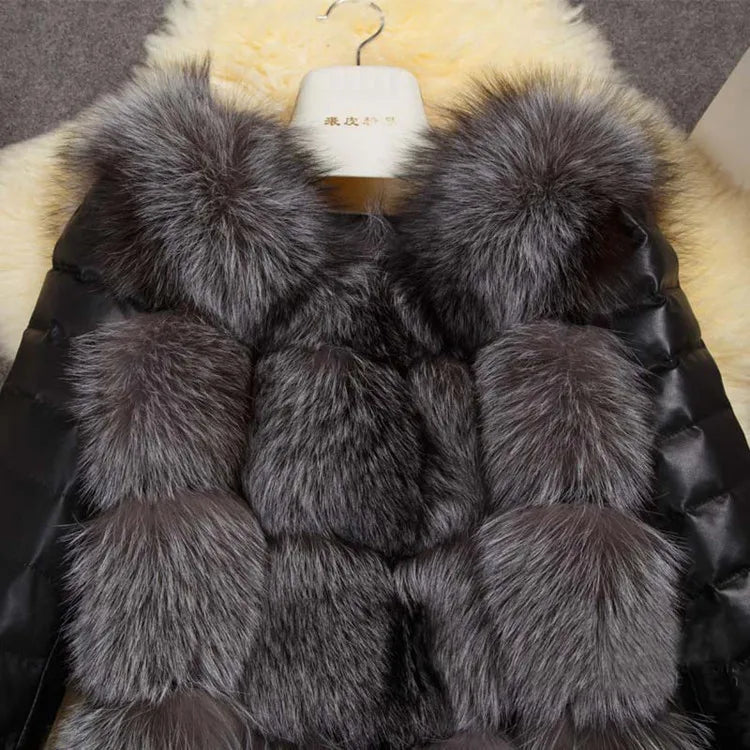 Women's fur jacket with long sleeves