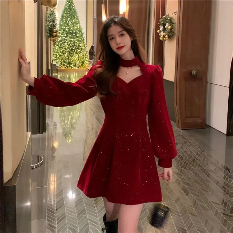 Women's Christmas party red gold velvet mini dress fall and winter new velvet design sense of temperament small black dress