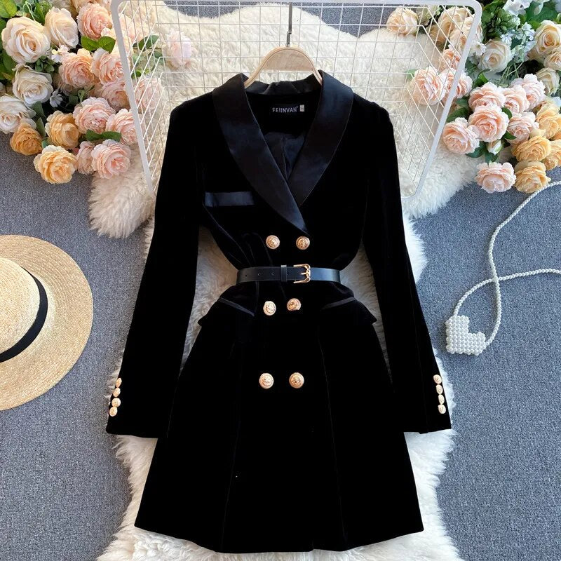 Winter 2023 New Women's Suit Collar Style British Style Double breasted Slim Fit Velvet Dress