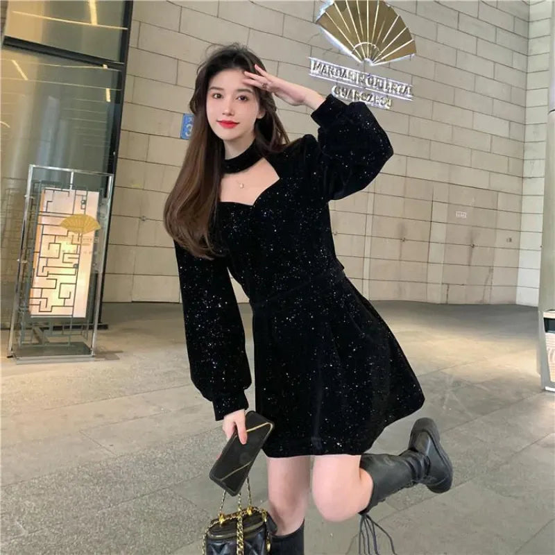 Women's Christmas party red gold velvet mini dress fall and winter new velvet design sense of temperament small black dress